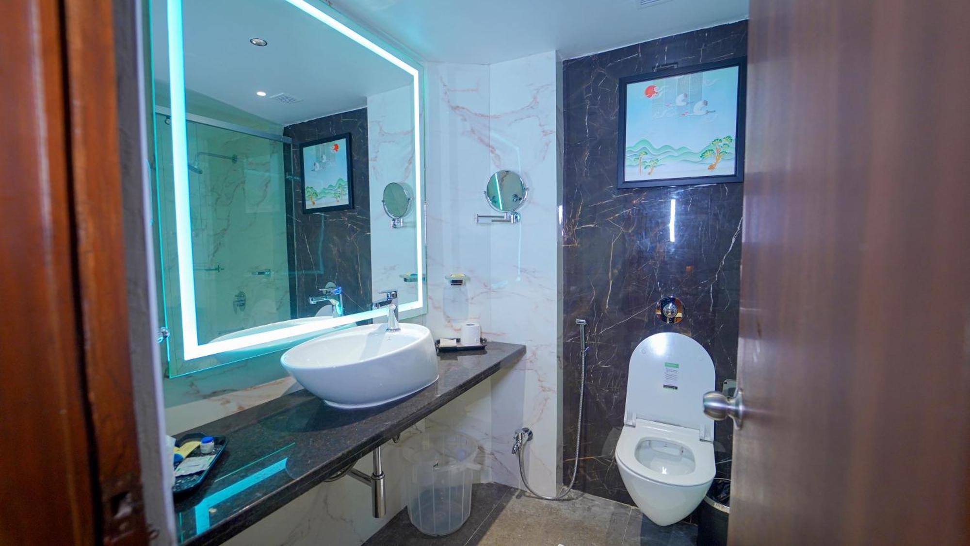Hotel The Plaza Hyderabad Ngoại thất bức ảnh